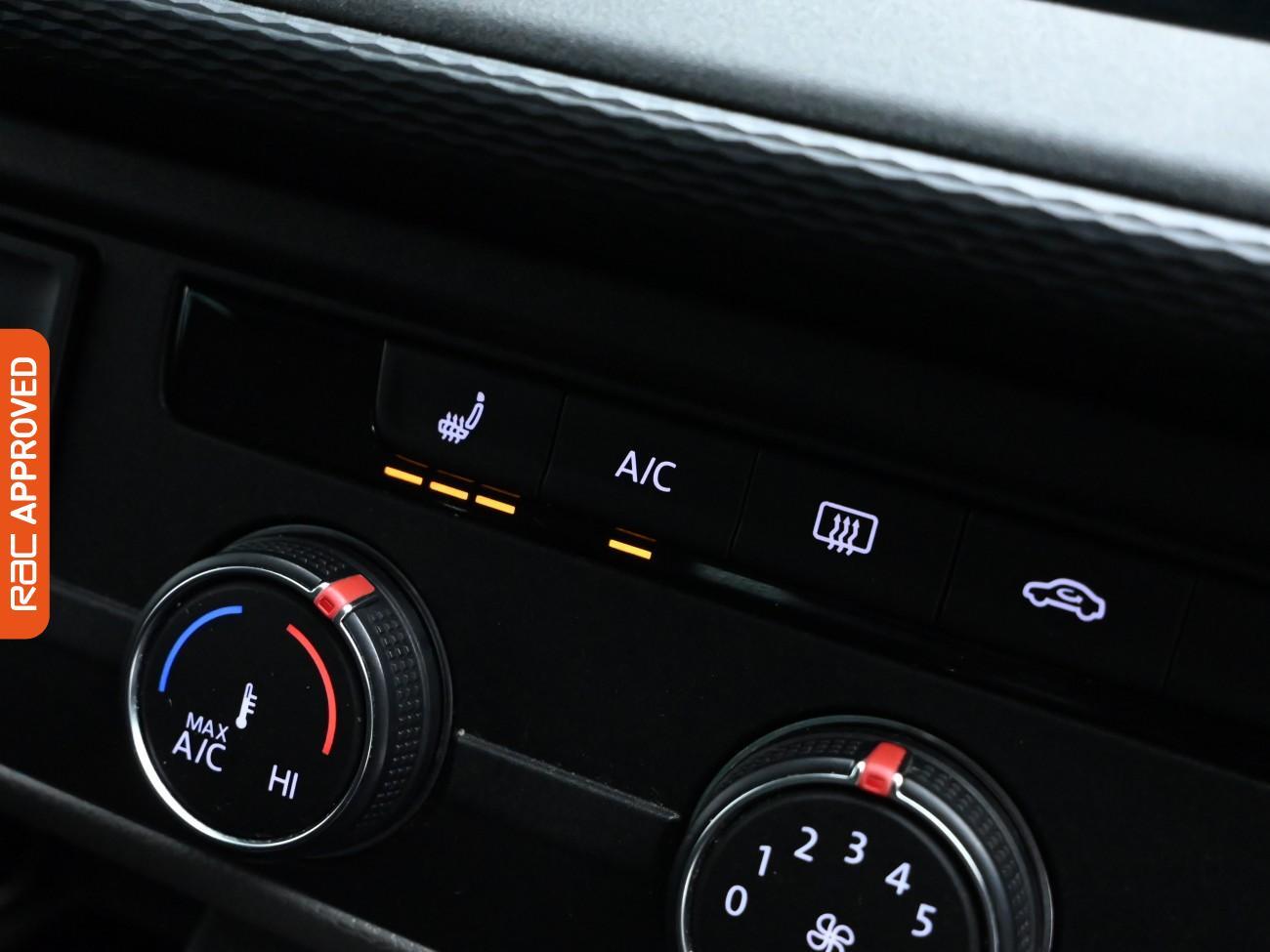 Used Volkswagen Transporter 2020 for sale - 76128410: Photo 18