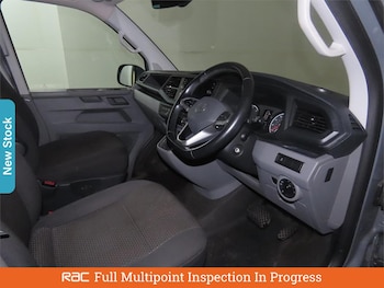 Used Volkswagen Transporter 2020 for sale - 76128410: Photo