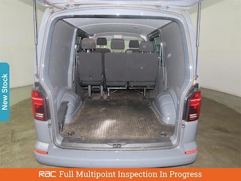 Used Volkswagen Transporter 2020 for sale - 76128410: Photo