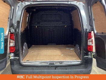 Used Peugeot Partner 2023 for sale - 77842827: Photo