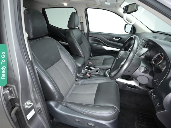 Used Nissan Navara 2021 for sale - 74164005: Photo 2