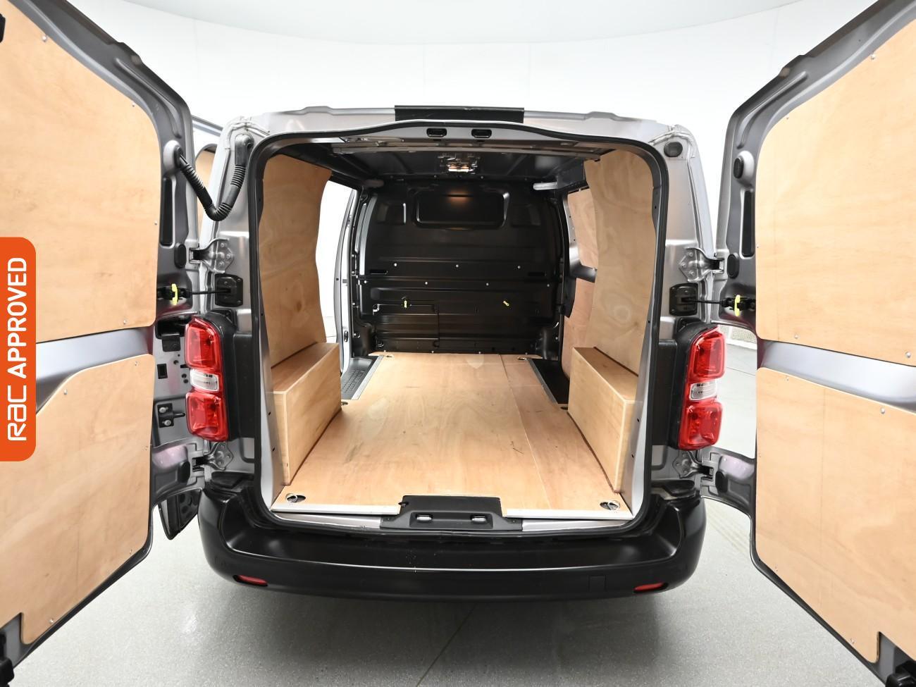 Used Citroen Dispatch 2023 for sale - 77302967: Photo 3