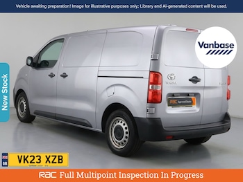 Used Toyota ProAce 2023 for sale - 79451052: Photo