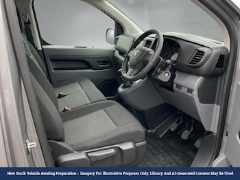 Used Toyota ProAce 2023 for sale - 79451052: Photo