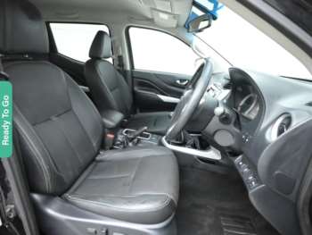 Used Nissan Navara 2018 for sale - 74163950: Photo