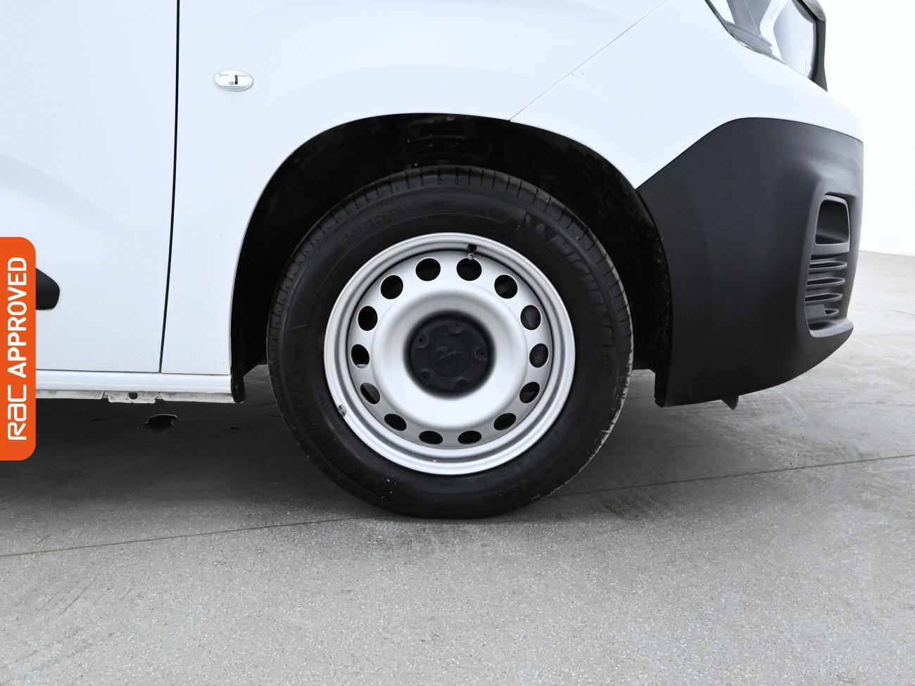 Vehicle 22