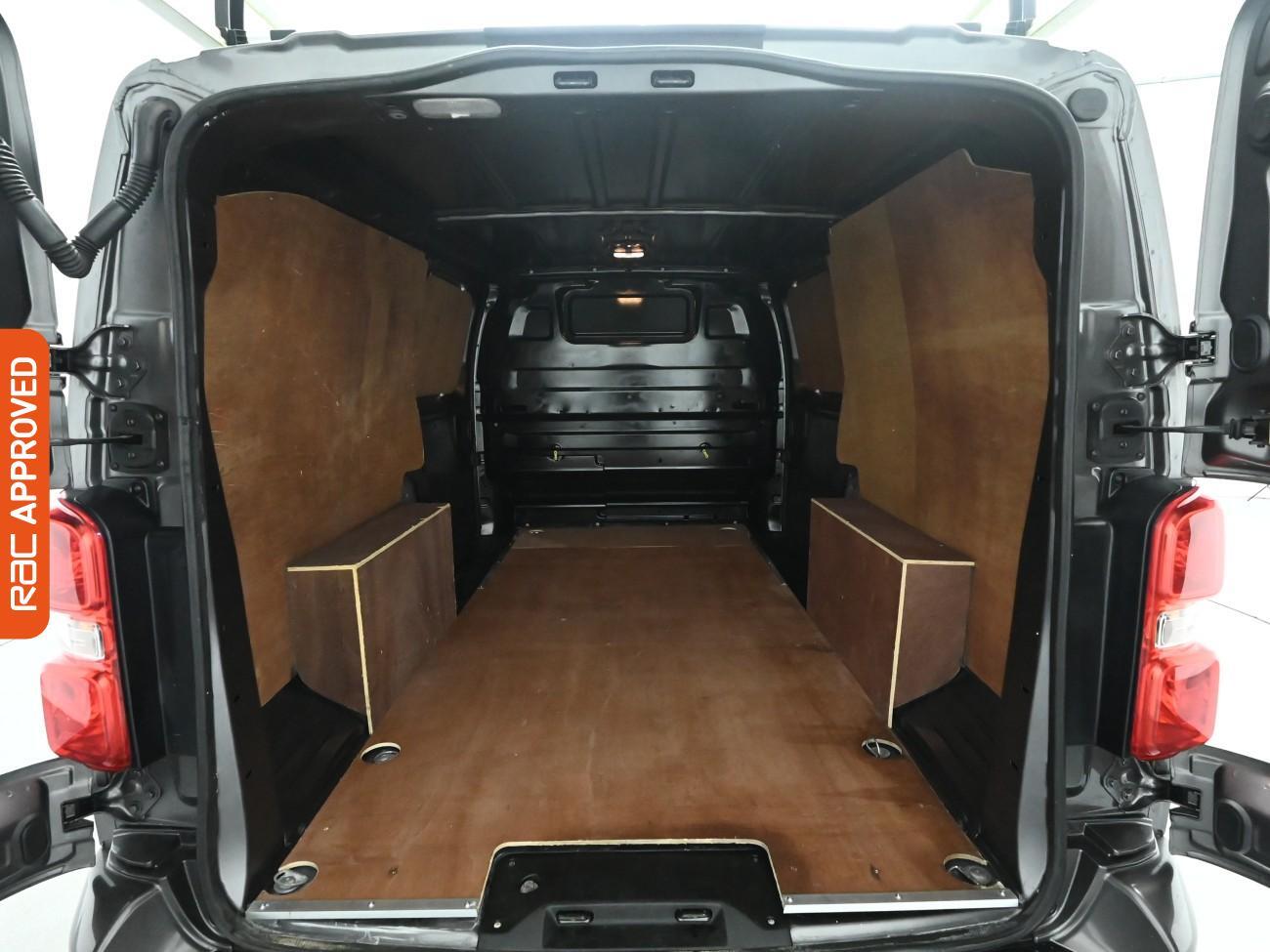 Used Vauxhall Vivaro 2020 for sale - 76088321: Photo 12