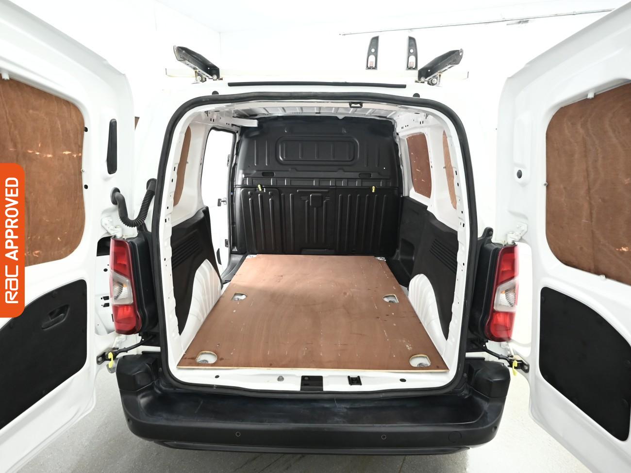 Used Citroen Berlingo 2020 for sale - 76480948: Photo 3