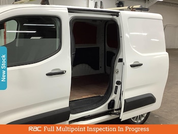 Used Citroen Berlingo 2020 for sale - 76480948: Photo