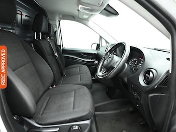 Used Mercedes-Benz Vito 2020 for sale - 79217416: Photo