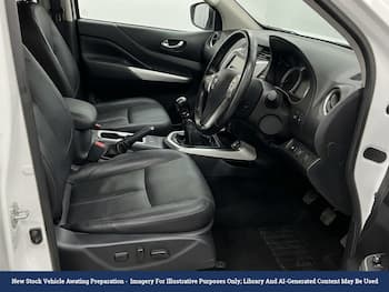 Used Nissan Navara 2020 for sale - 79716907: Photo