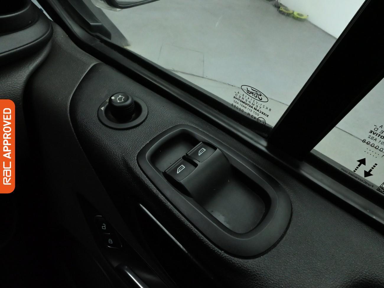 Used Ford Transit Custom 2021 for sale - 76401676: Photo 21