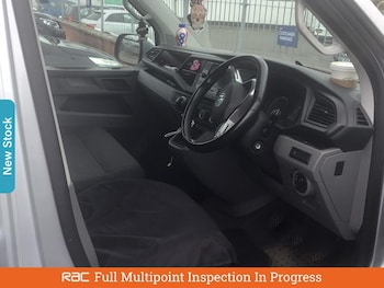 Used Volkswagen Transporter 2021 for sale - 75499551: Photo