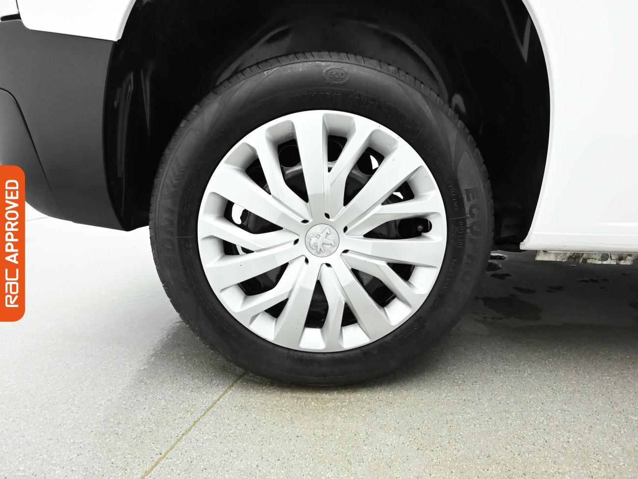 Used Peugeot Partner 2021 for sale - 77199521: Photo 25