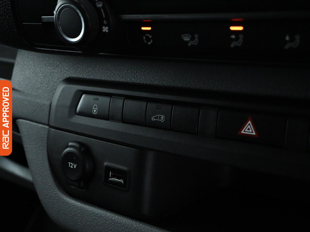 Used Citroen Dispatch 2019 for sale - 75823961: Photo 19