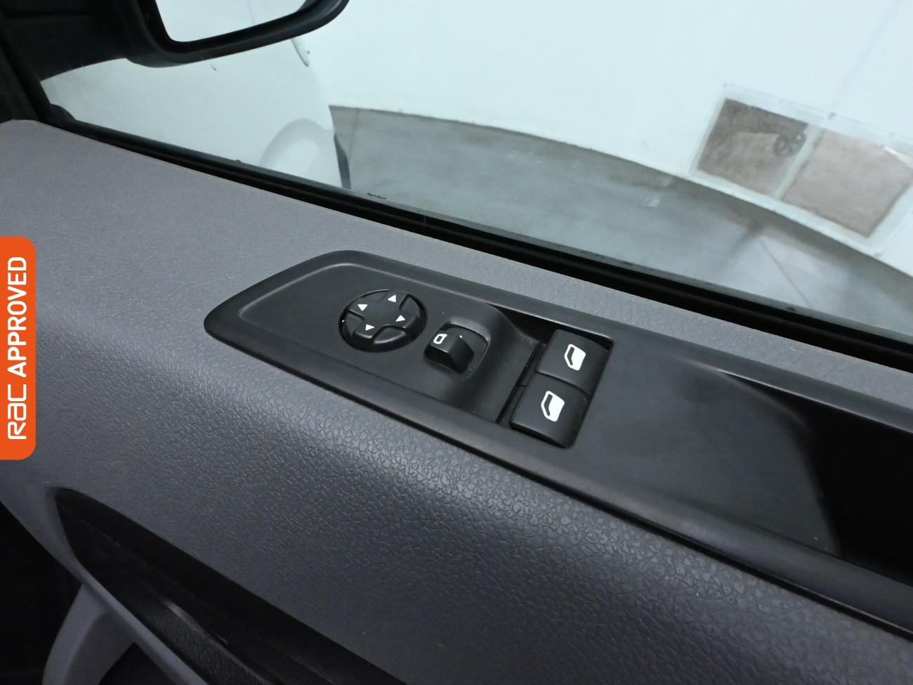 Used Citroen Dispatch 2019 for sale - 75823961: Photo 24