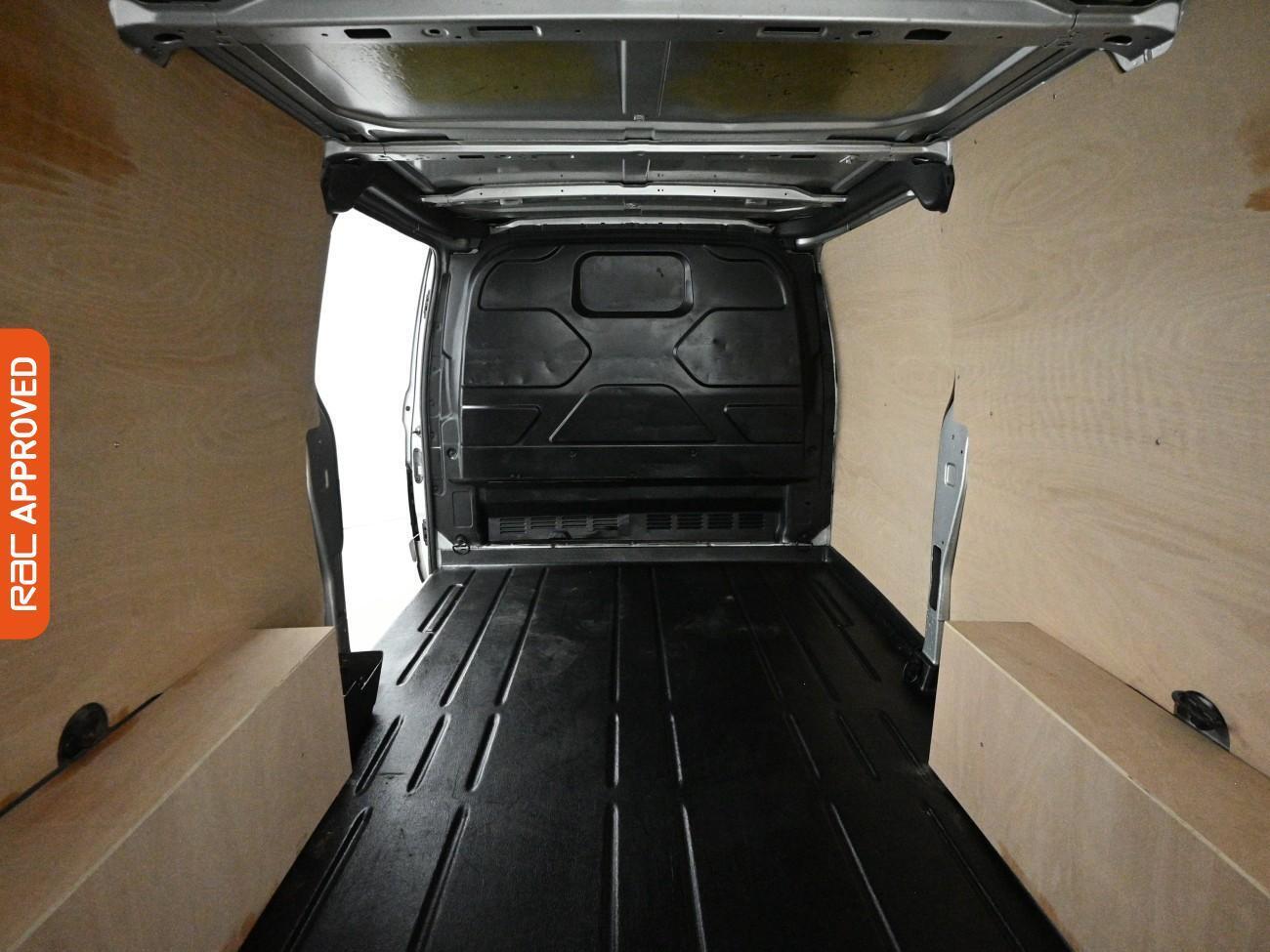 Used Ford Transit Custom 2016 for sale - 77432130: Photo 11