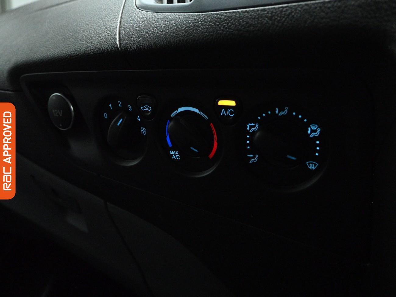 Used Ford Transit Custom 2016 for sale - 77432130: Photo 14