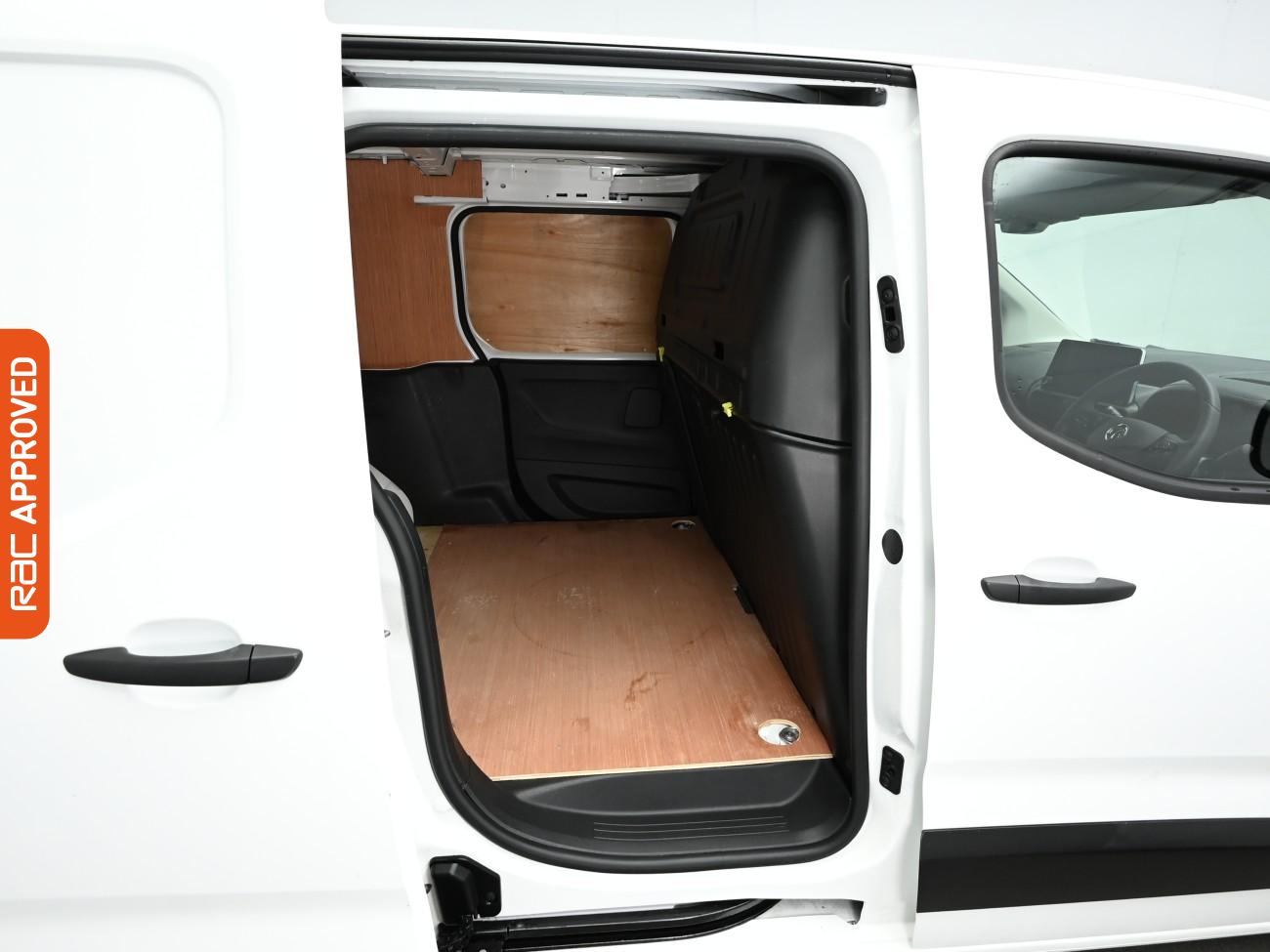 Used Vauxhall Combo 2022 for sale - 76364682: Photo 13