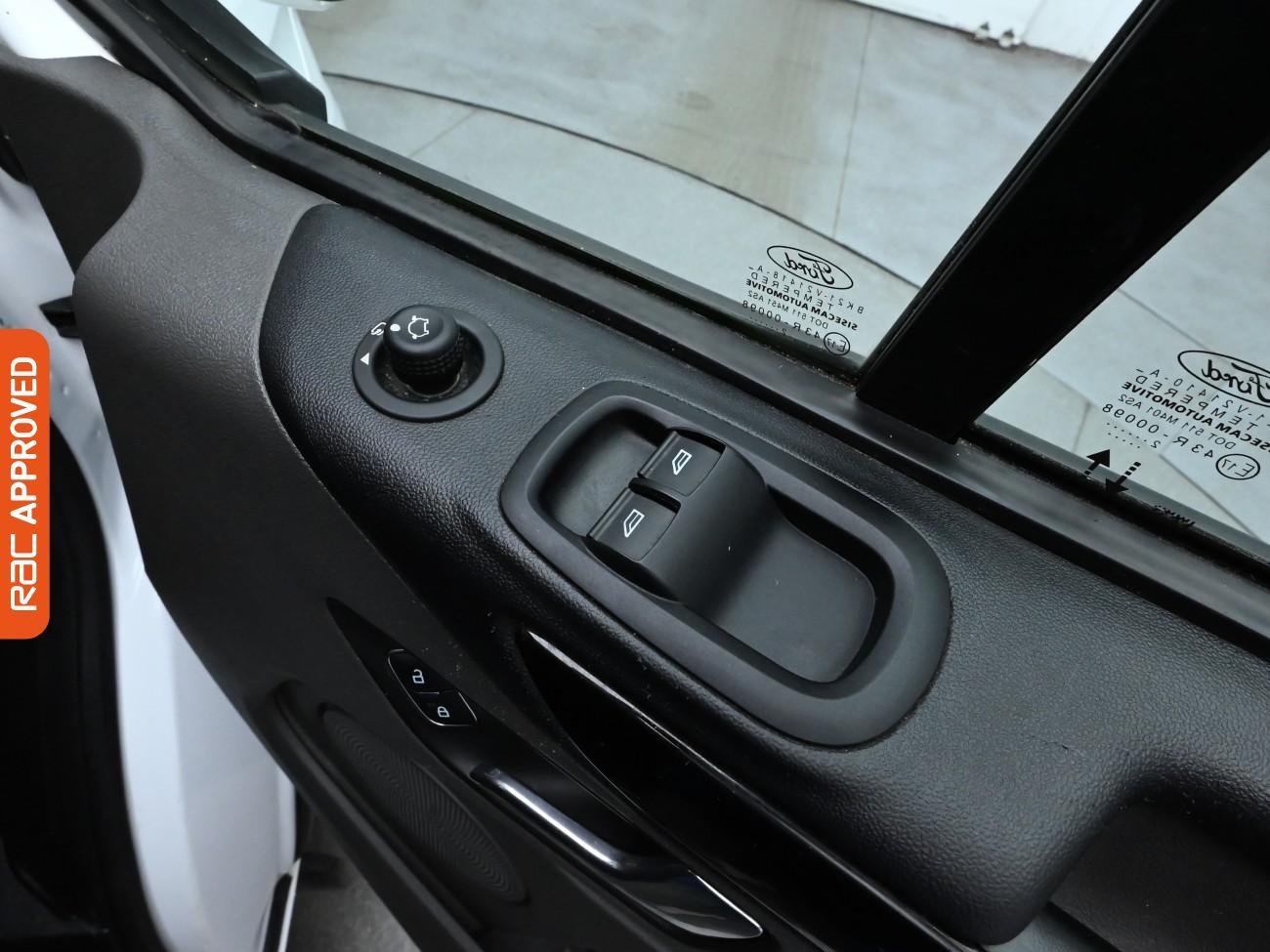 Used Ford Transit Custom 2023 for sale - 76143825: Photo 25