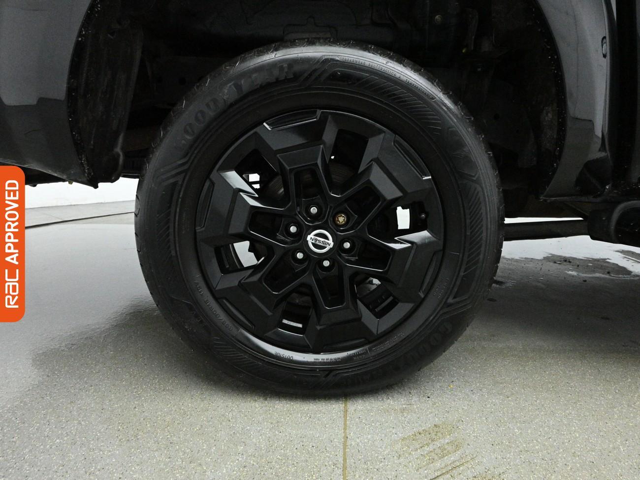 Used Nissan Navara 2021 for sale - 75823686: Photo 15