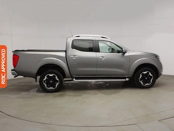 Used Nissan Navara 2021 for sale - 75356560: Photo