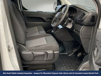 Used Vauxhall Vivaro 2023 for sale - 79731332: Photo
