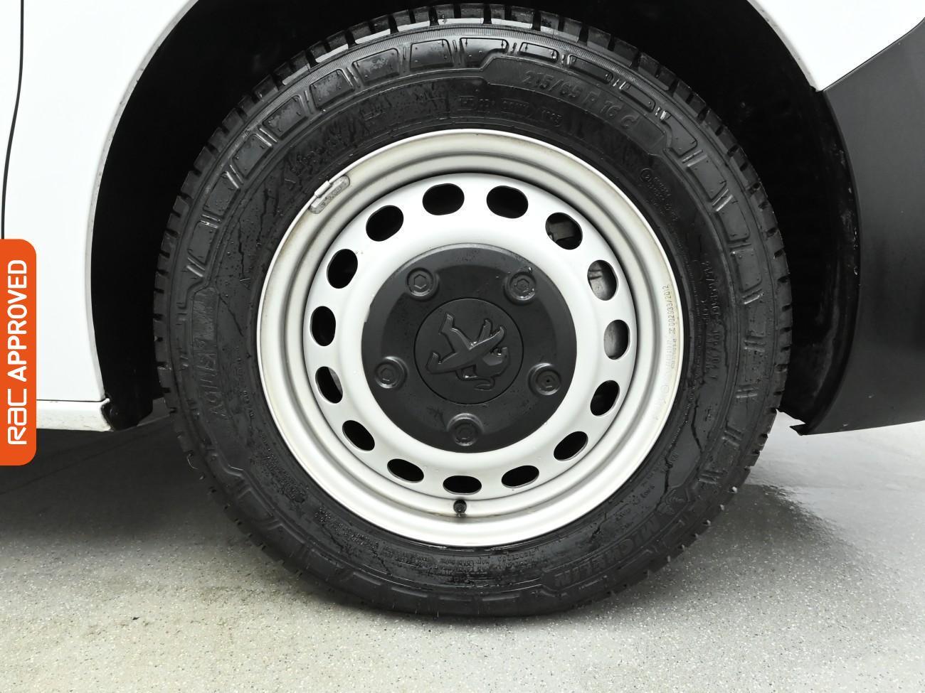 Used Peugeot e-Expert 2024 for sale - 76581661: Photo 17