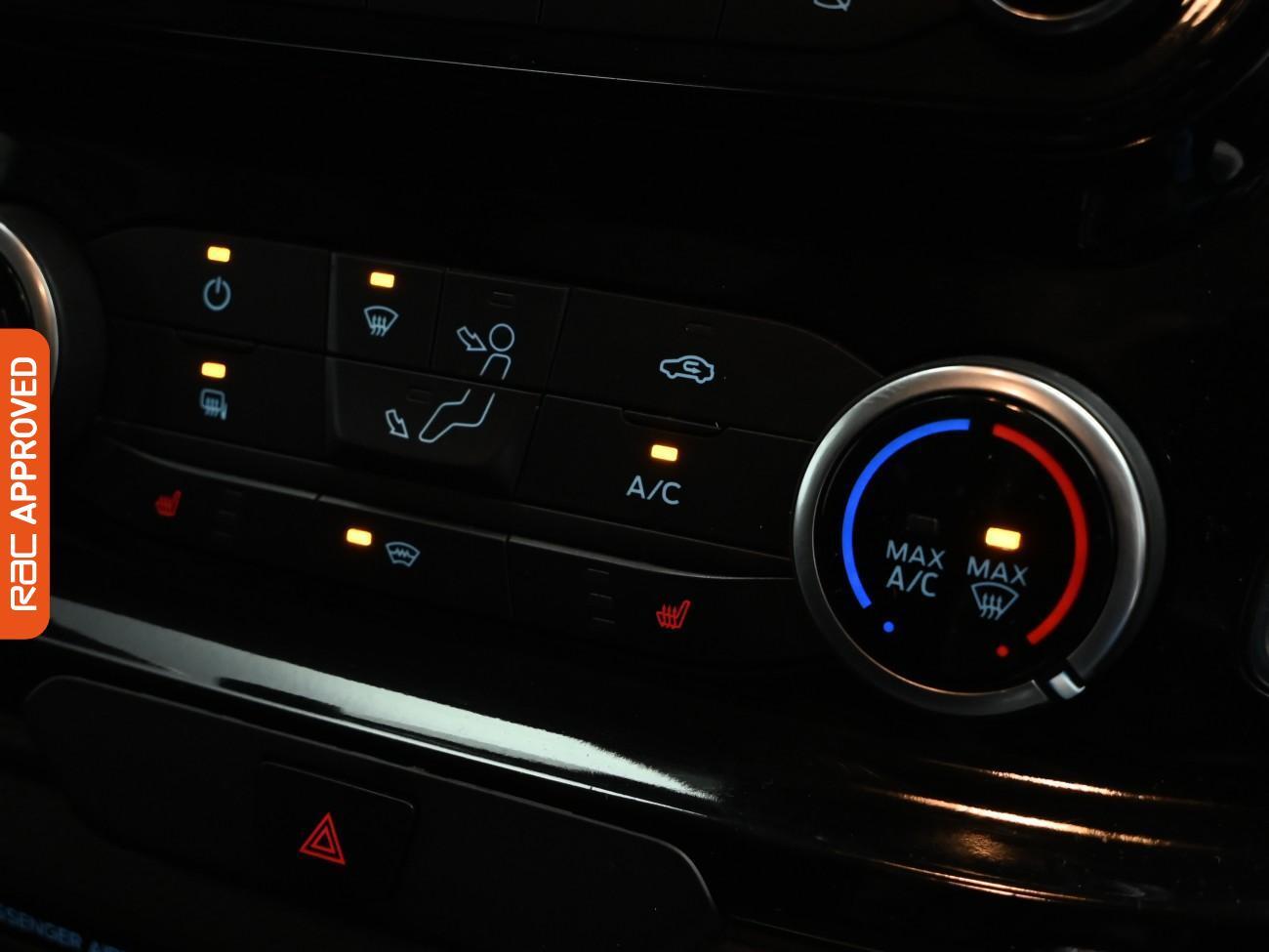 Used Ford Transit Custom 2020 for sale - 77000643: Photo 17