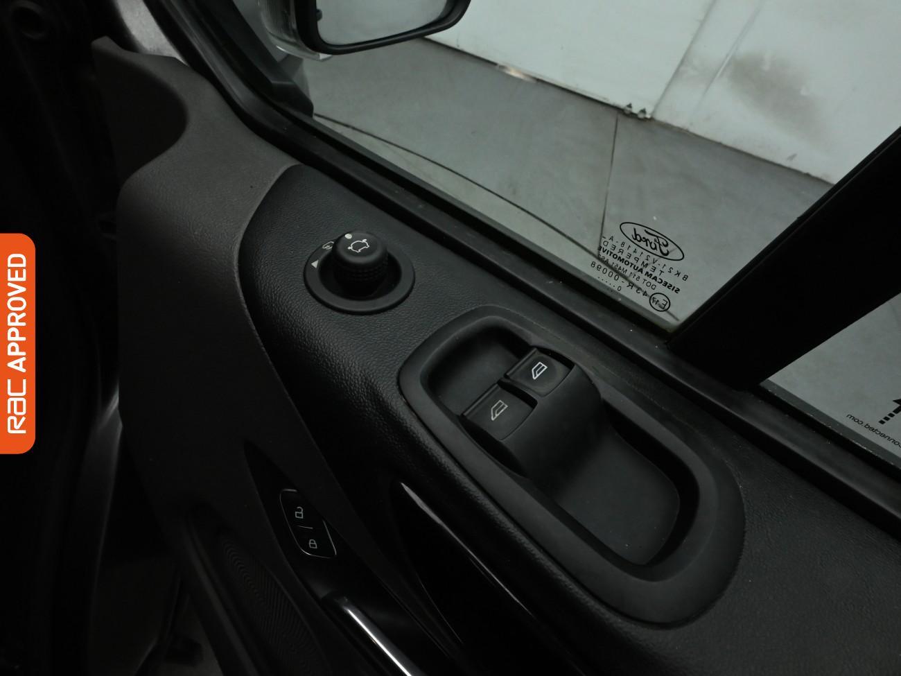 Used Ford Transit Custom 2020 for sale - 77000643: Photo 24