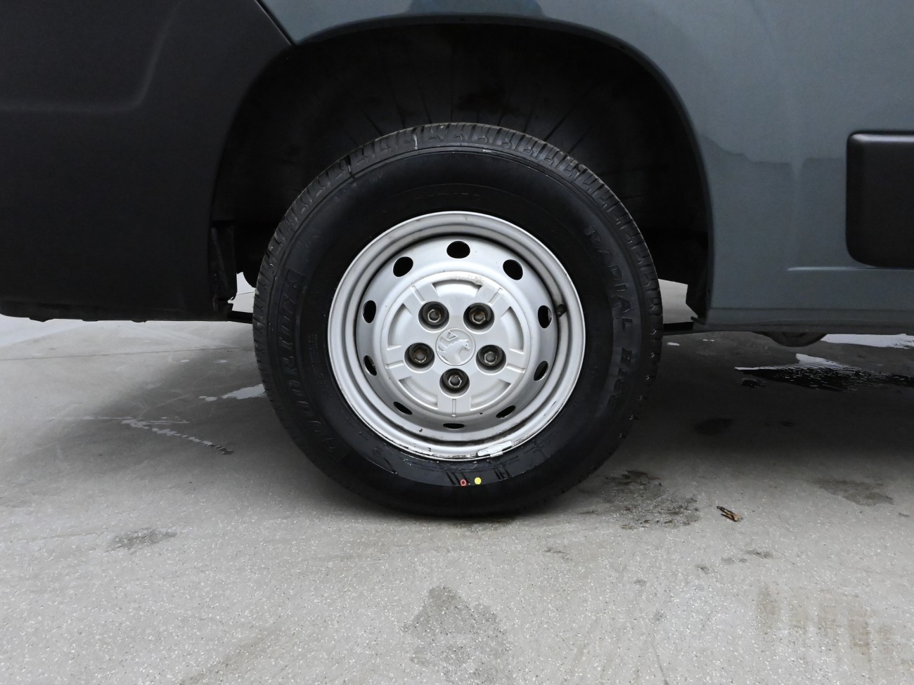 Vehicle 27
