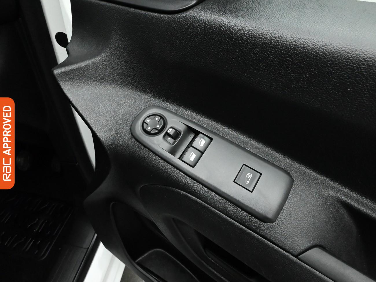 Used Vauxhall Combo 2020 for sale - 76732555: Photo 23