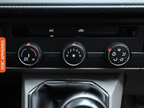 Used Volkswagen Transporter 2020 for sale - 75064820: Photo 15
