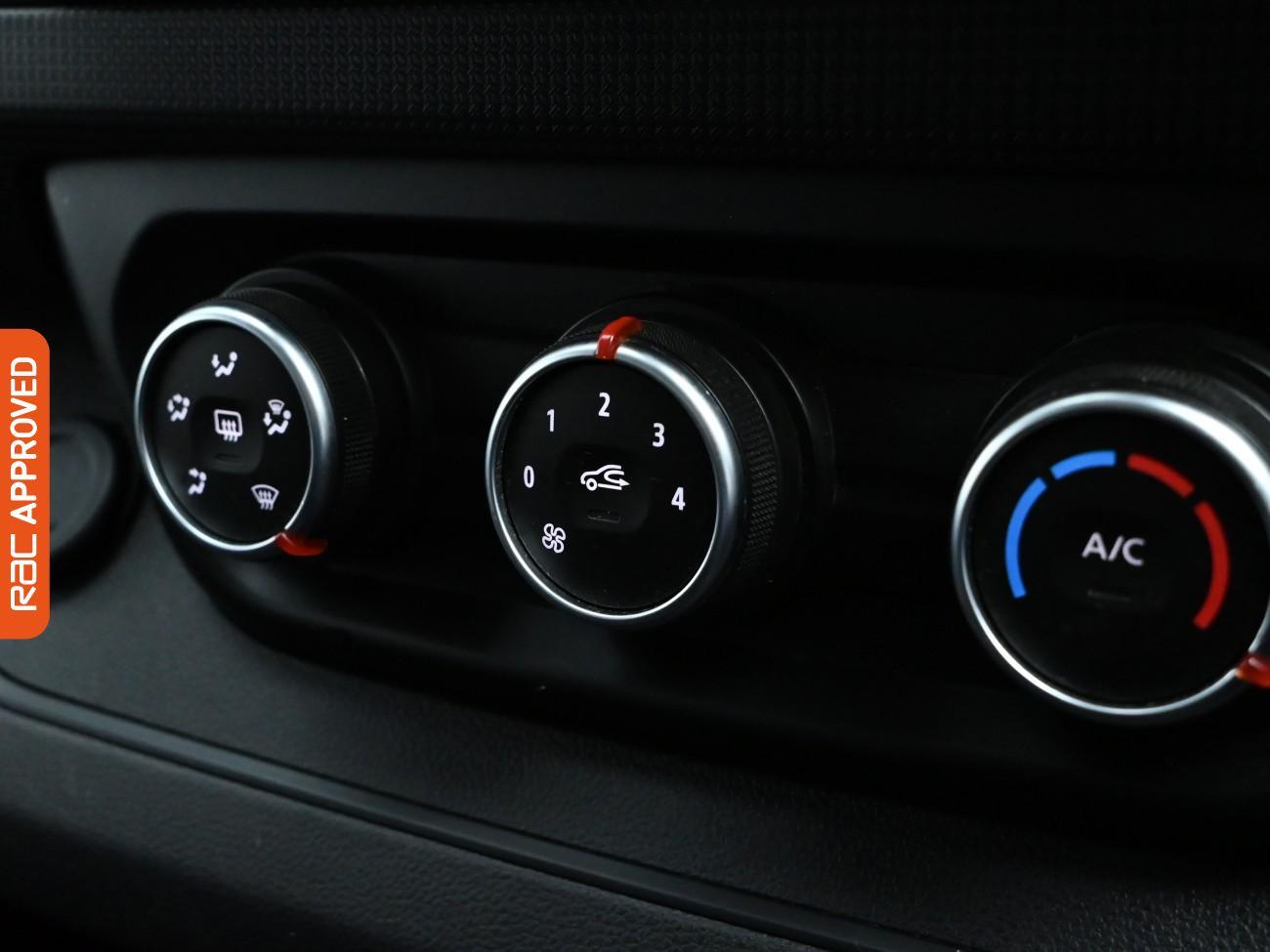 Used Renault Trafic 2022 for sale - 75787384: Photo 16