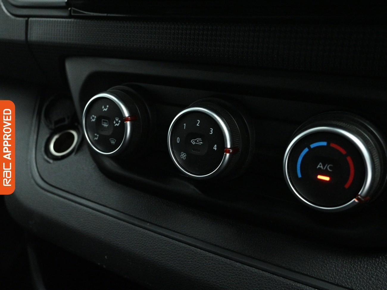 Used Renault Trafic 2023 for sale - 77432150: Photo 16