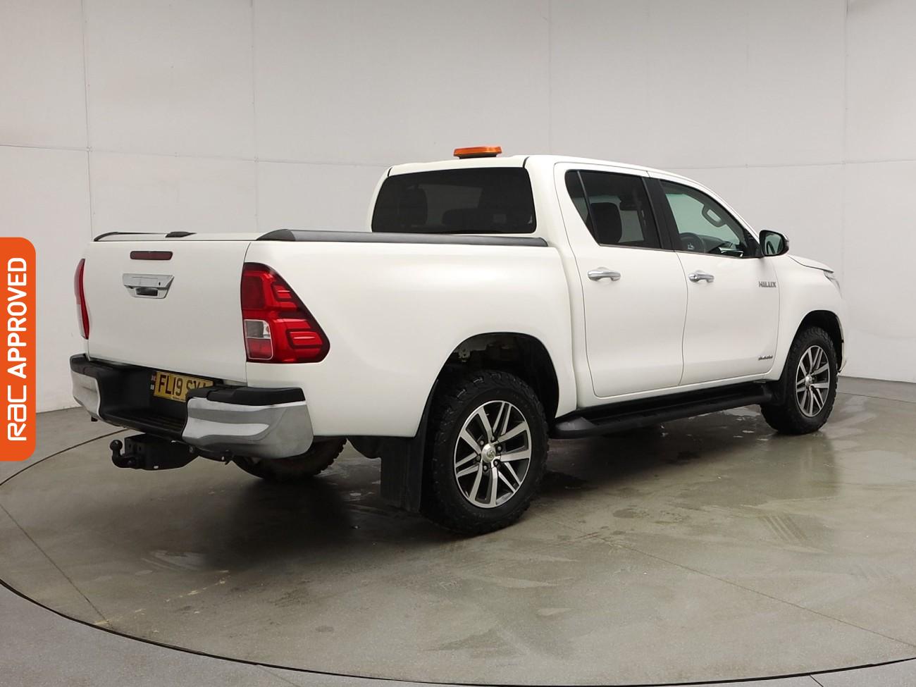 Used Toyota Hilux 2019 for sale - 75945656: Photo 31