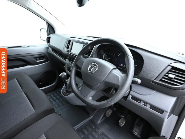 Used Vauxhall Vivaro 2022 for sale - 74813241: Photo 9