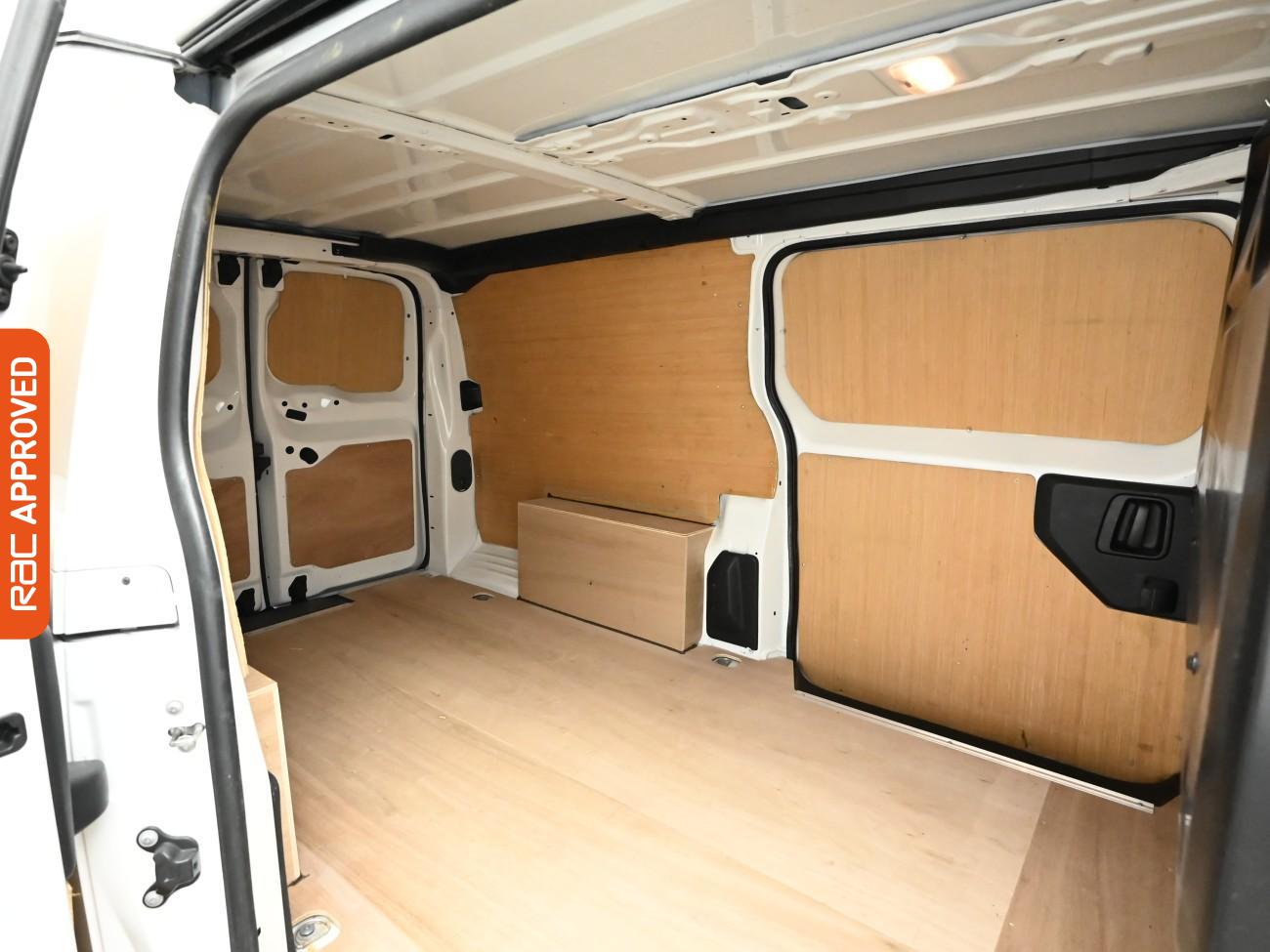 Used Vauxhall Vivaro 2021 for sale - 77159552: Photo 13