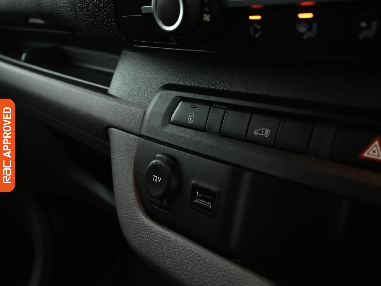 Used Vauxhall Vivaro 2021 for sale - 77159552: Photo 19