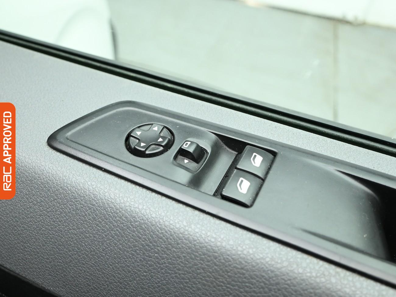 Used Vauxhall Vivaro 2021 for sale - 77159552: Photo 24