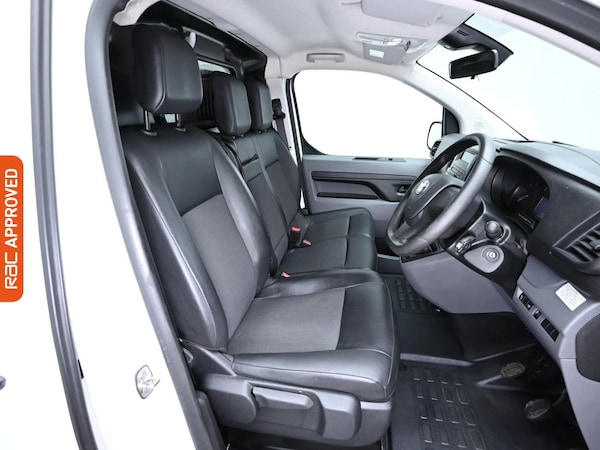 Used Toyota ProAce 2021 for sale - 74937612: Photo 2