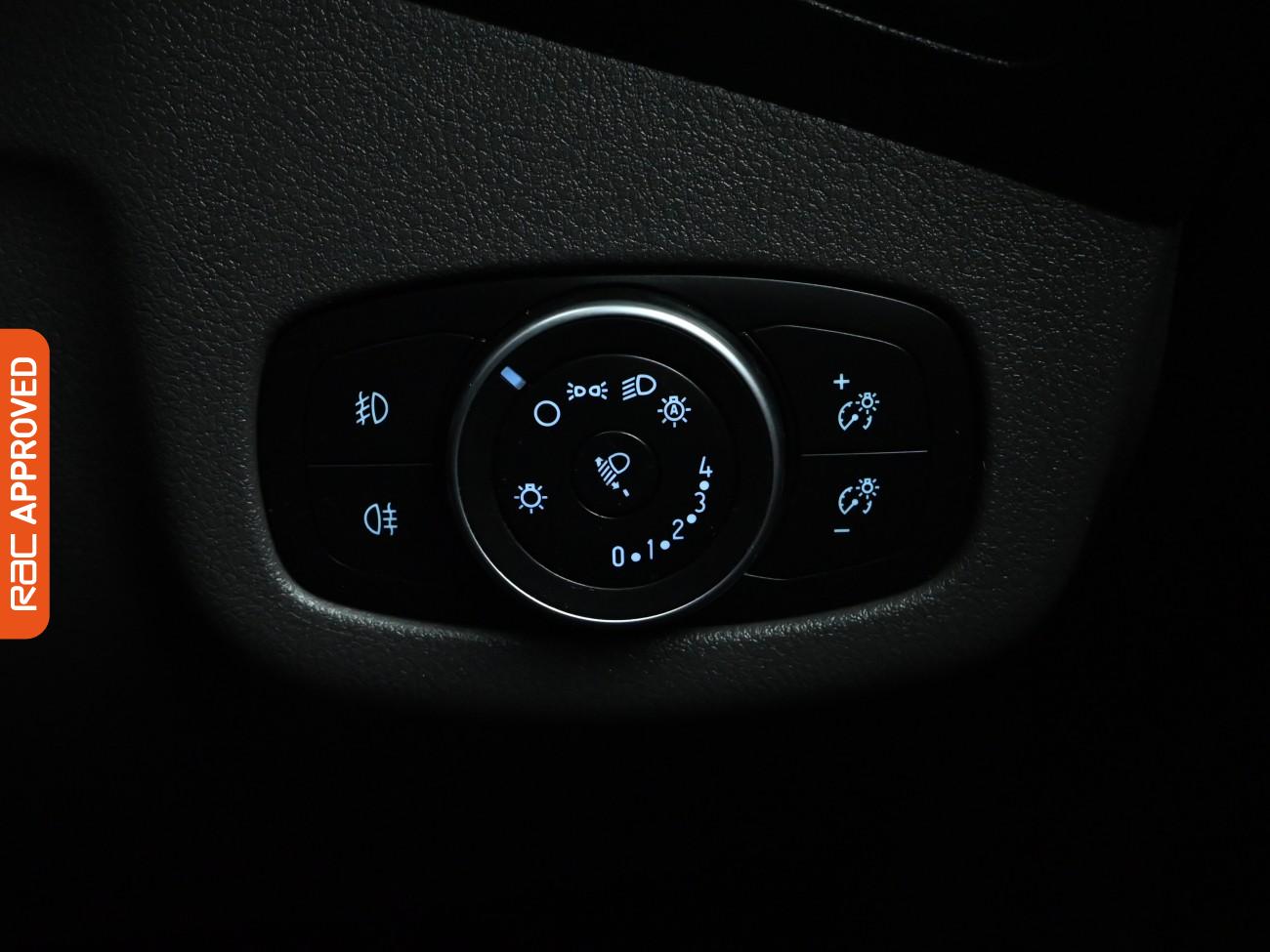 Used Ford Transit Connect 2018 for sale - 77249603: Photo 17