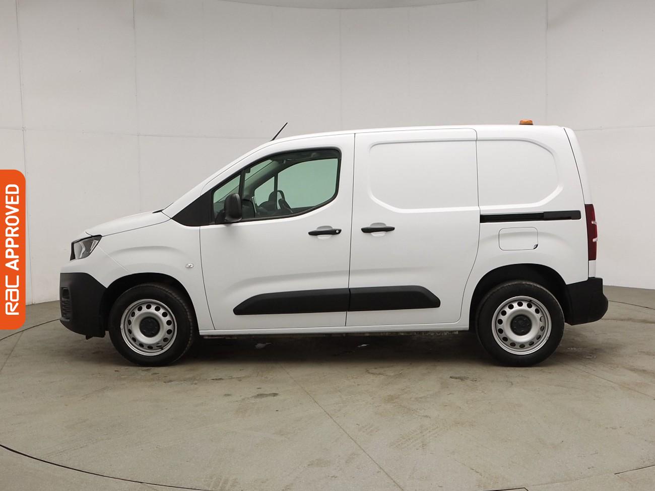 Vehicle 29