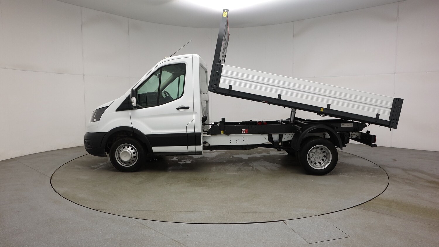 Vehicle 29