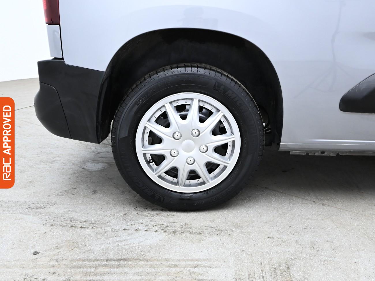 Vehicle 24