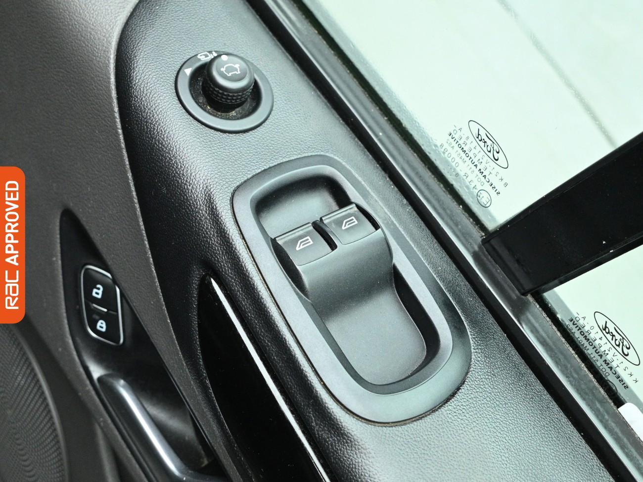 Used Ford Transit Custom 2020 for sale - 77692088: Photo 25