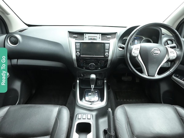 Used Nissan Navara 2020 for sale - 75787175: Photo 2