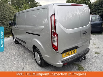 Used Ford Transit Custom 2023 for sale - 76170302: Photo 2