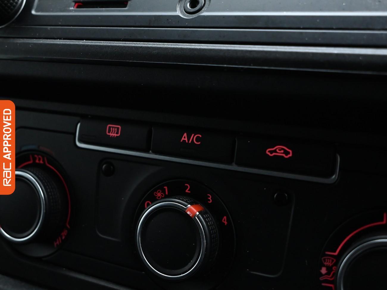 Used Volkswagen Transporter 2019 for sale - 77117839: Photo 17