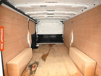 Used Nissan Primastar 2023 for sale - 77286900: Photo